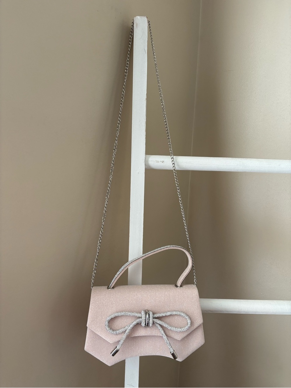 Elegant Pink Bow Bag
